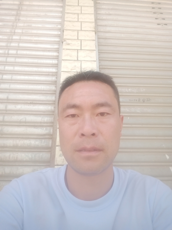 尘缘的第一张照片--凉山王婆说媒